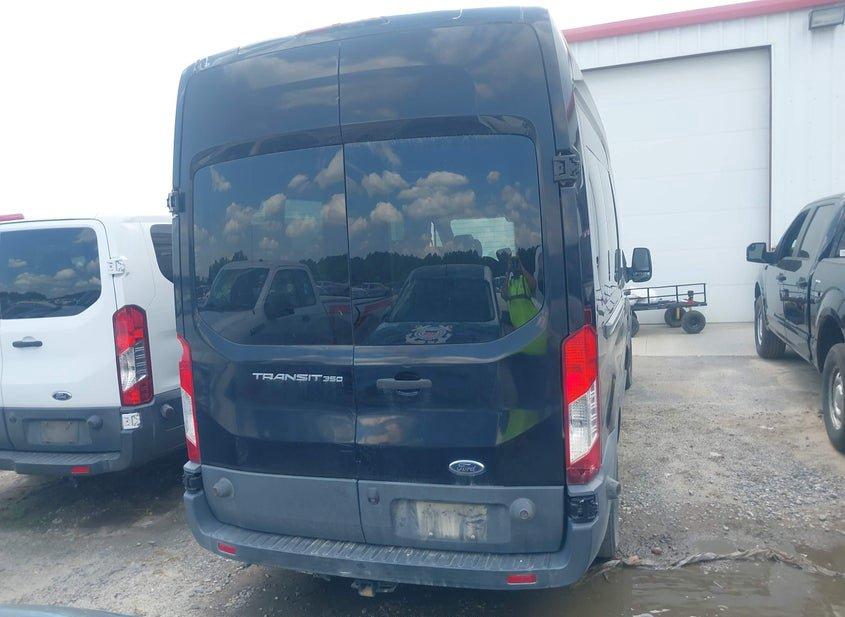 Ford Transit-350