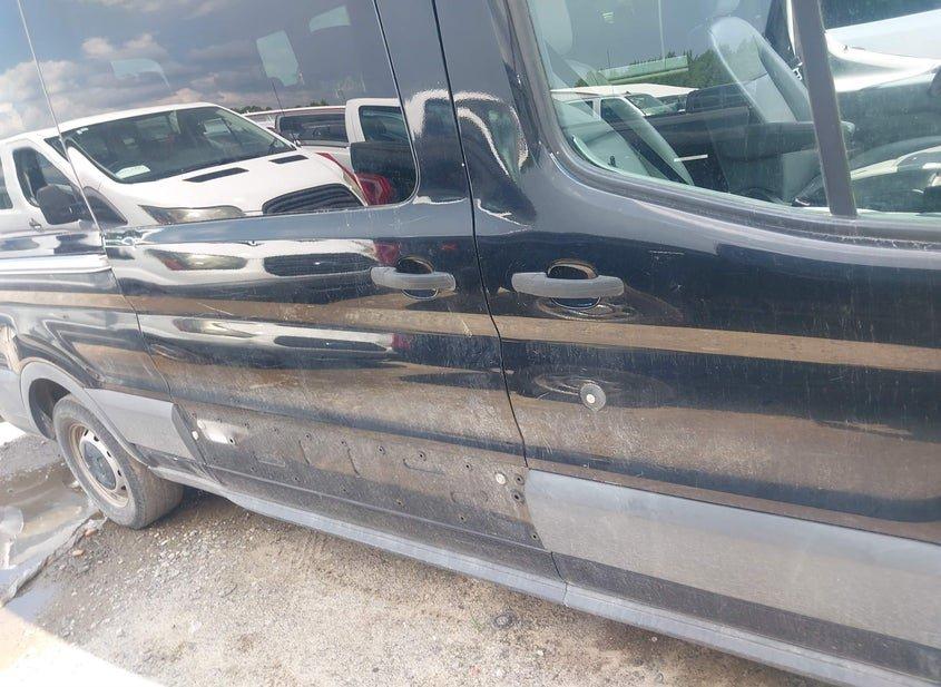Ford Transit-350