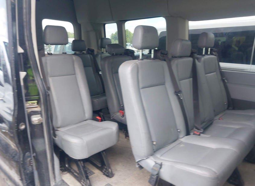 Ford Transit-350