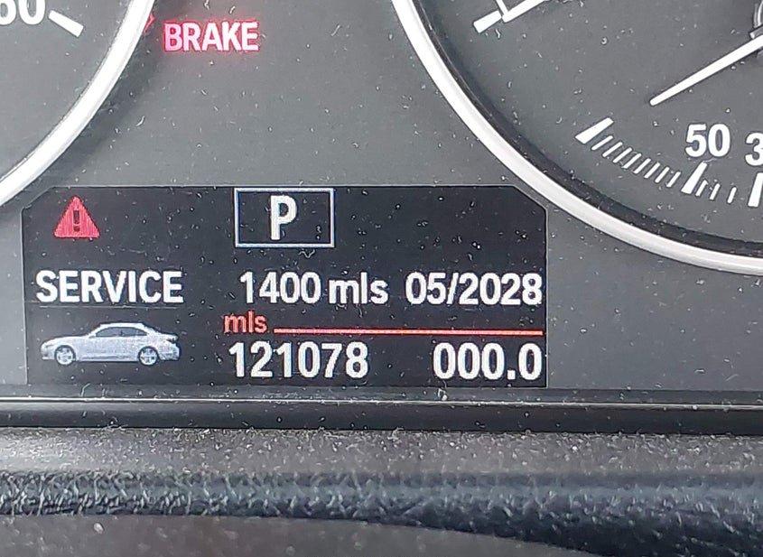 BMW 328I