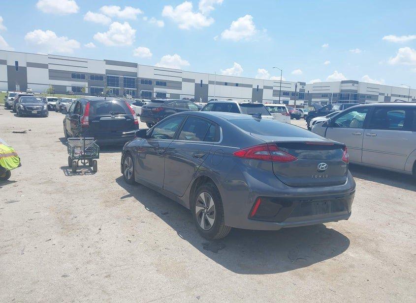 Hyundai Ioniq Hybrid