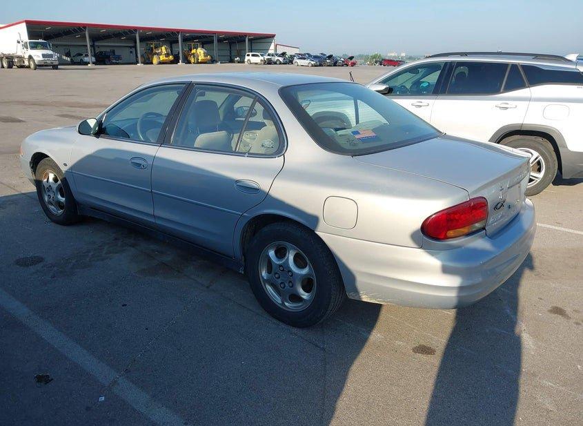 Oldsmobile Intrigue