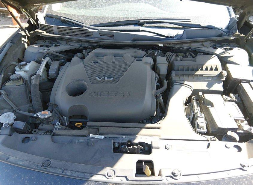 Nissan Maxima