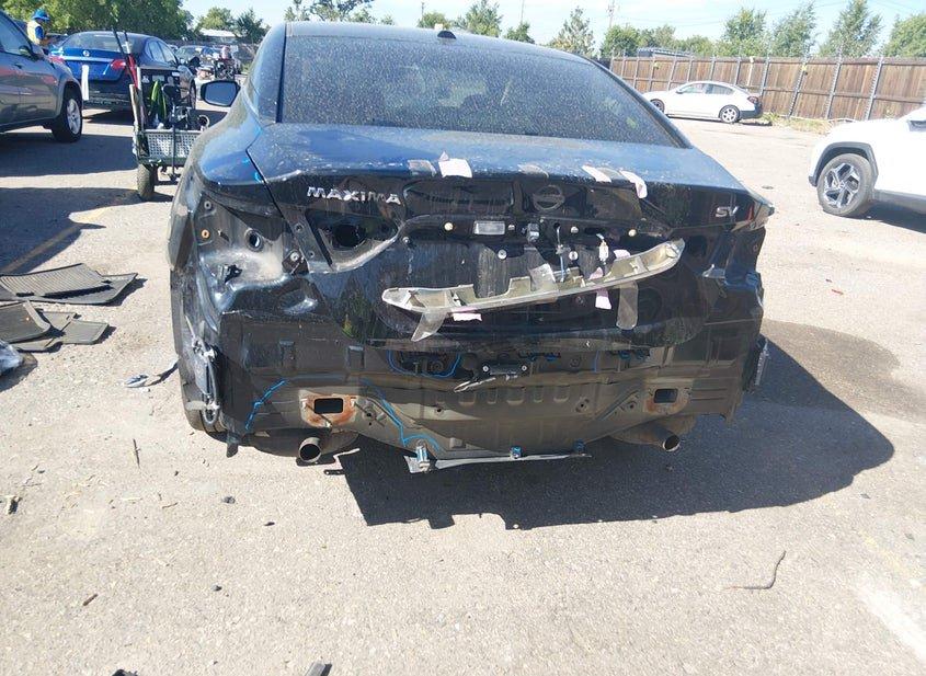 Nissan Maxima