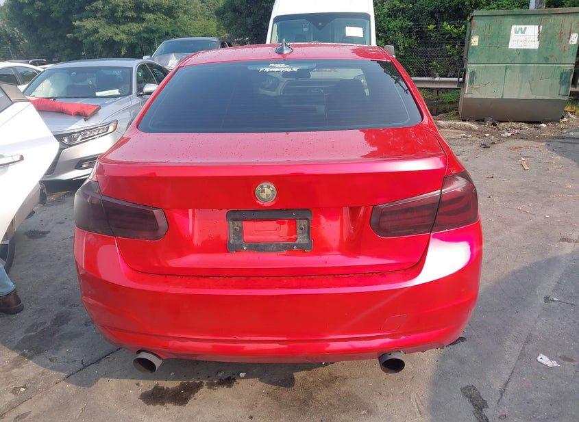 BMW 320I