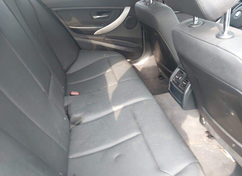 BMW 320I