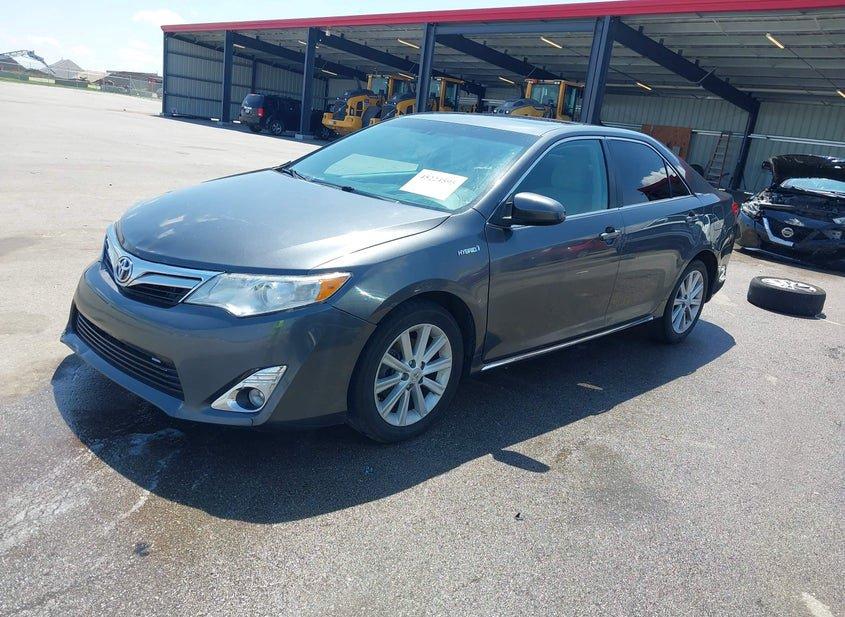 Toyota Camry Hybrid