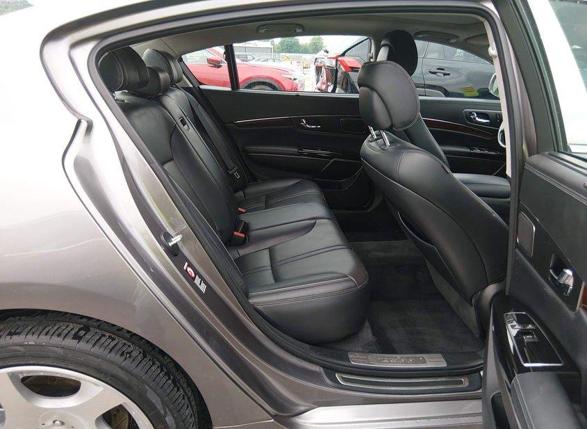 Kia K900