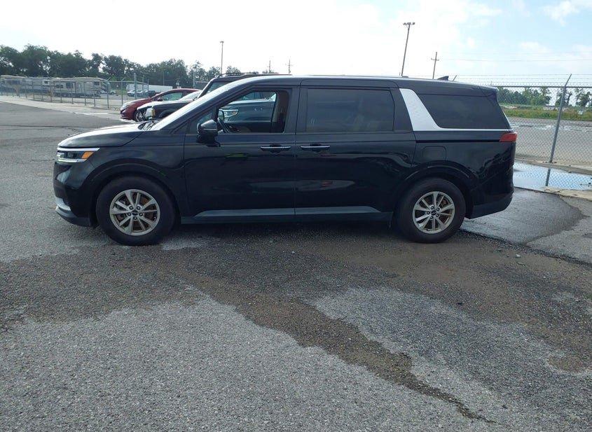 Kia Carnival Mpv