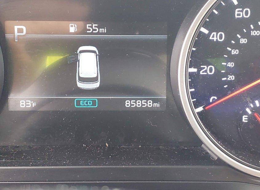 Kia Carnival Mpv
