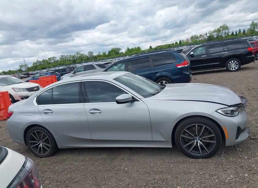 BMW 330I