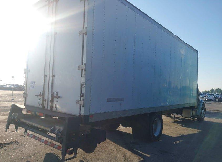 Freightliner M2
