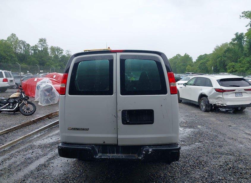 Chevrolet Express 2500