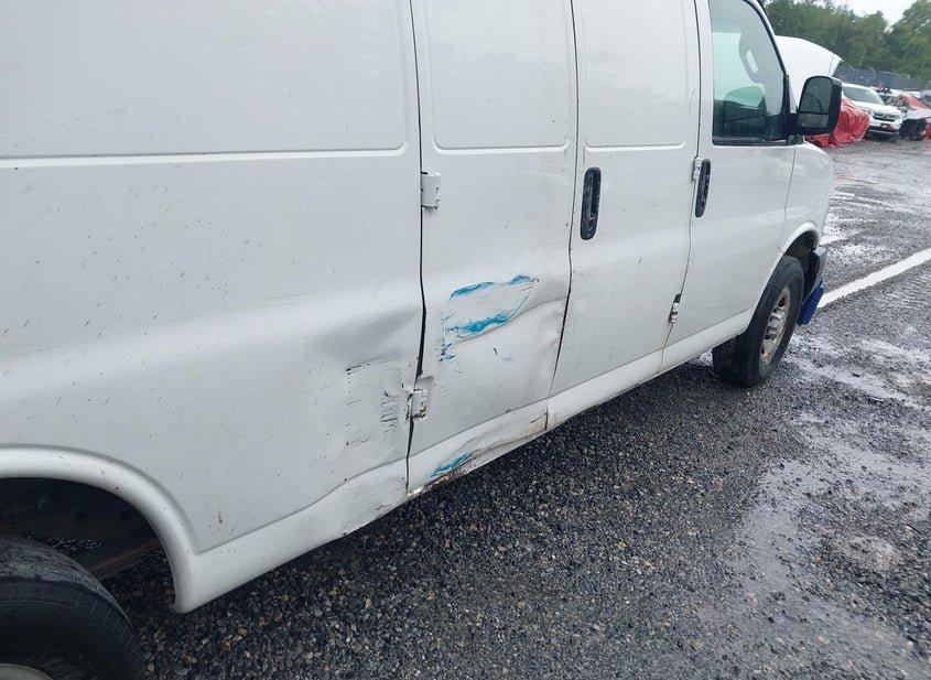 Chevrolet Express 2500