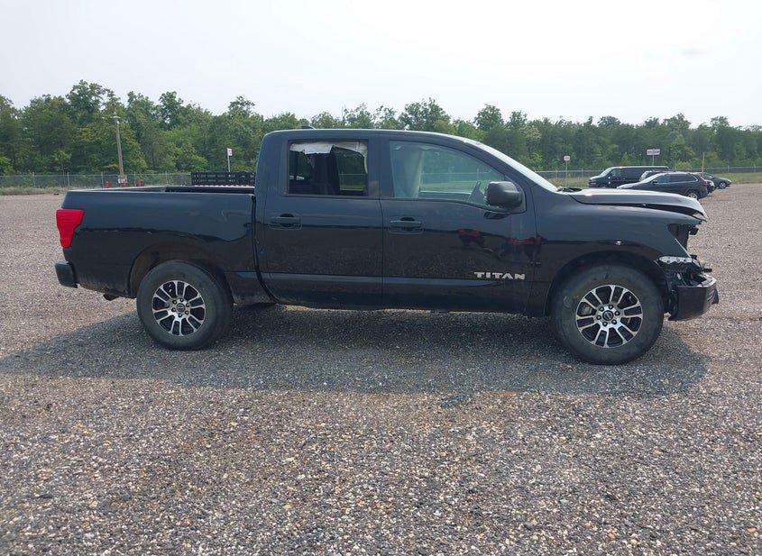Nissan Titan
