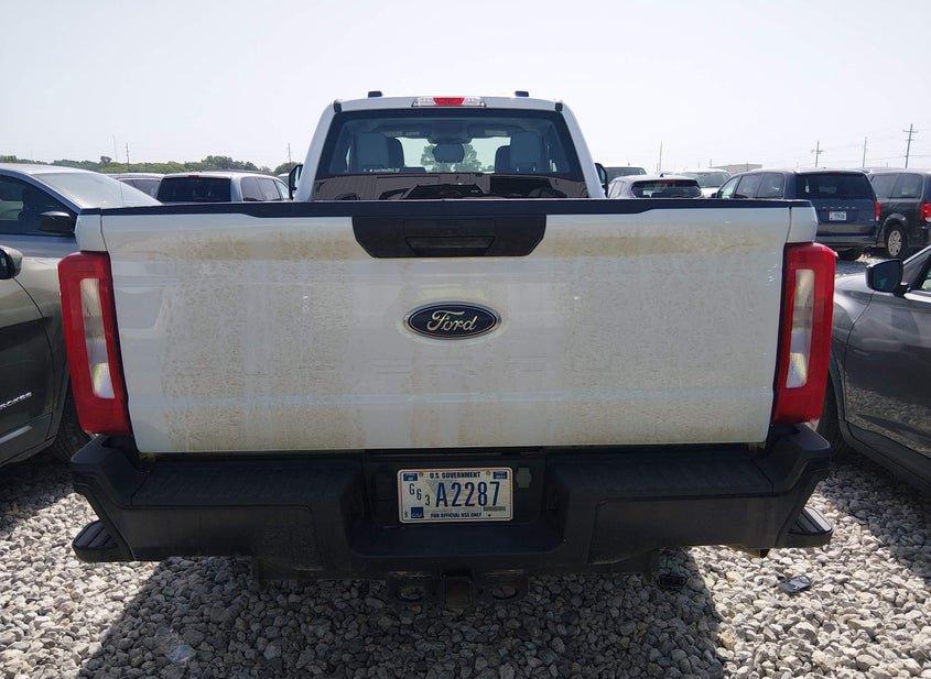 Ford F-250