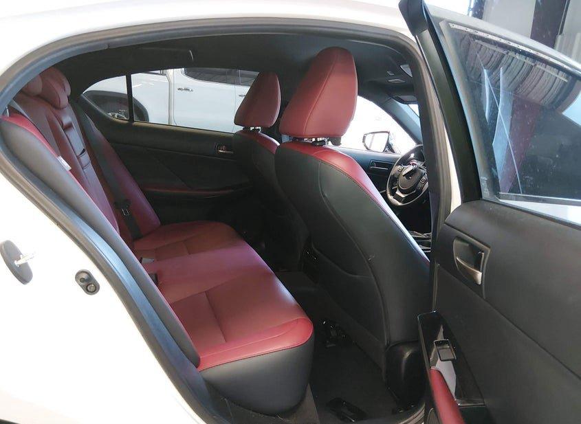 Lexus Is 300