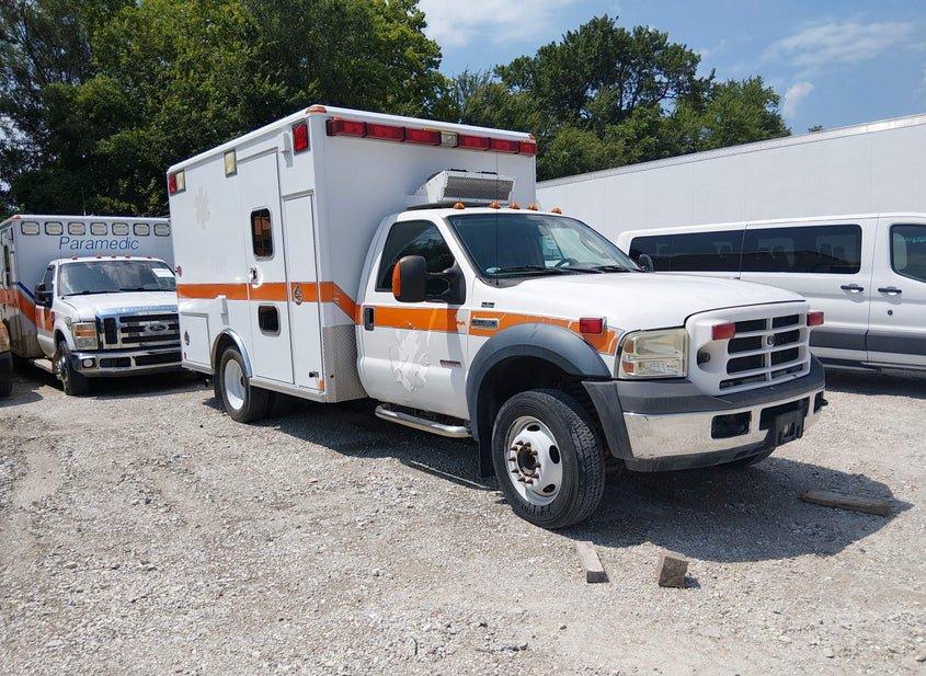 Ford F-450 Chassis