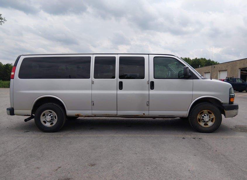 Chevrolet Express 3500