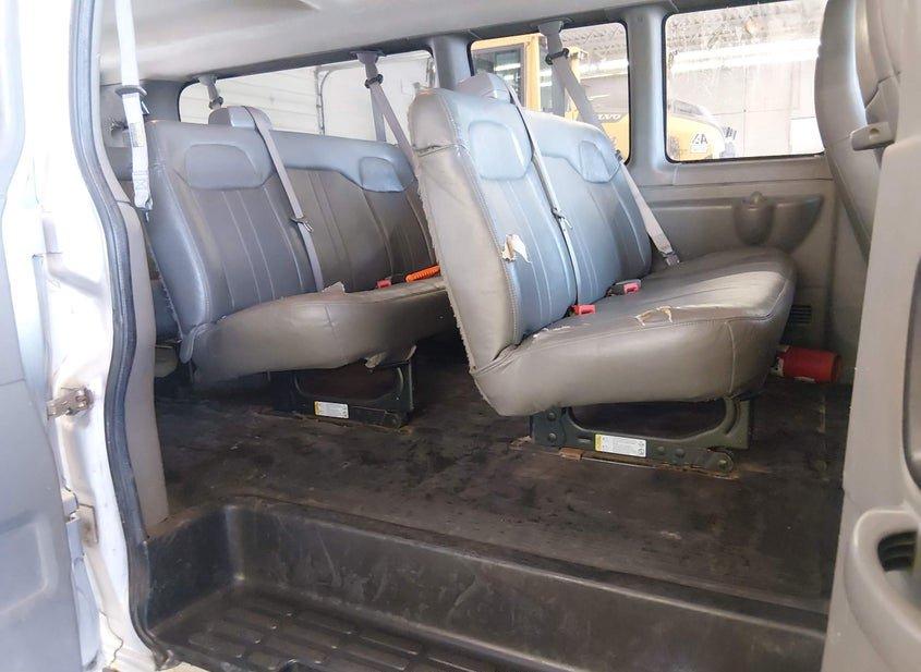 Chevrolet Express 3500