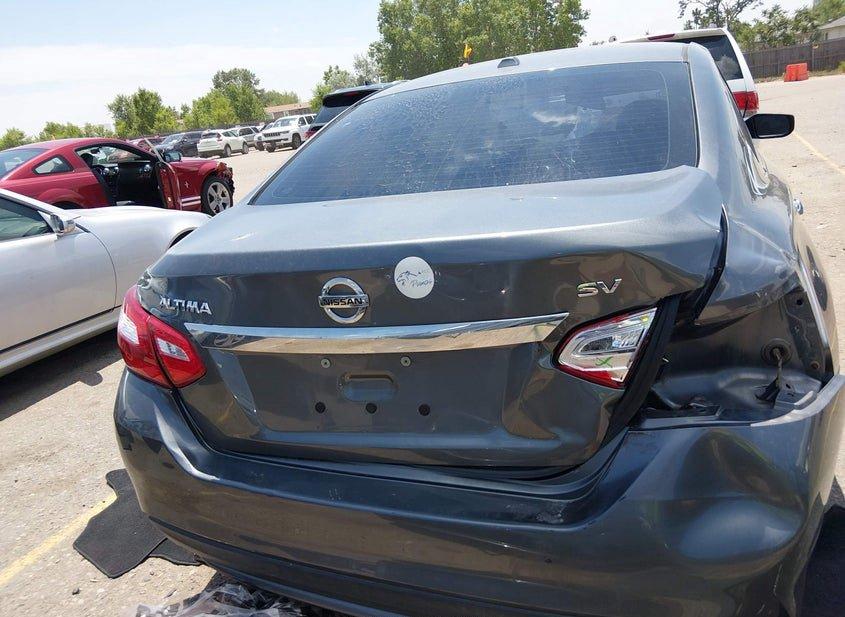 Nissan Altima
