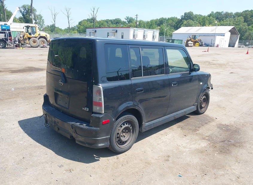 Scion Xb