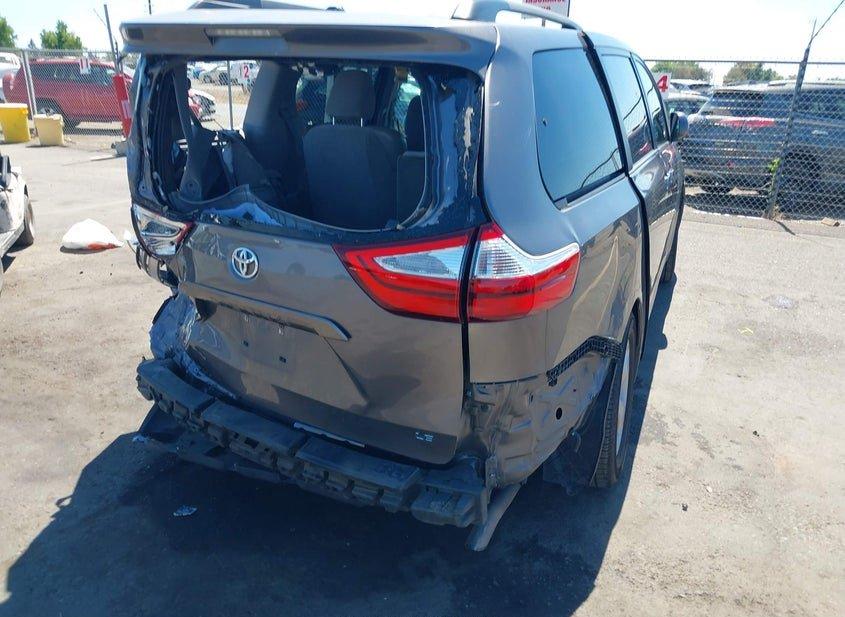 Toyota Sienna