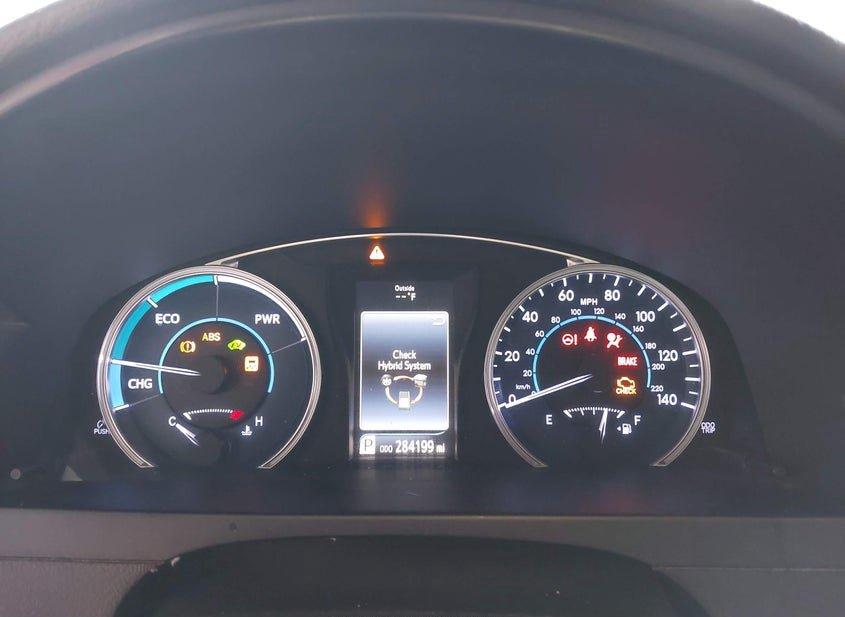 Toyota Camry Hybrid