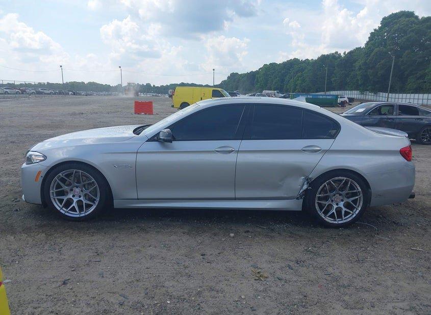 BMW 550I