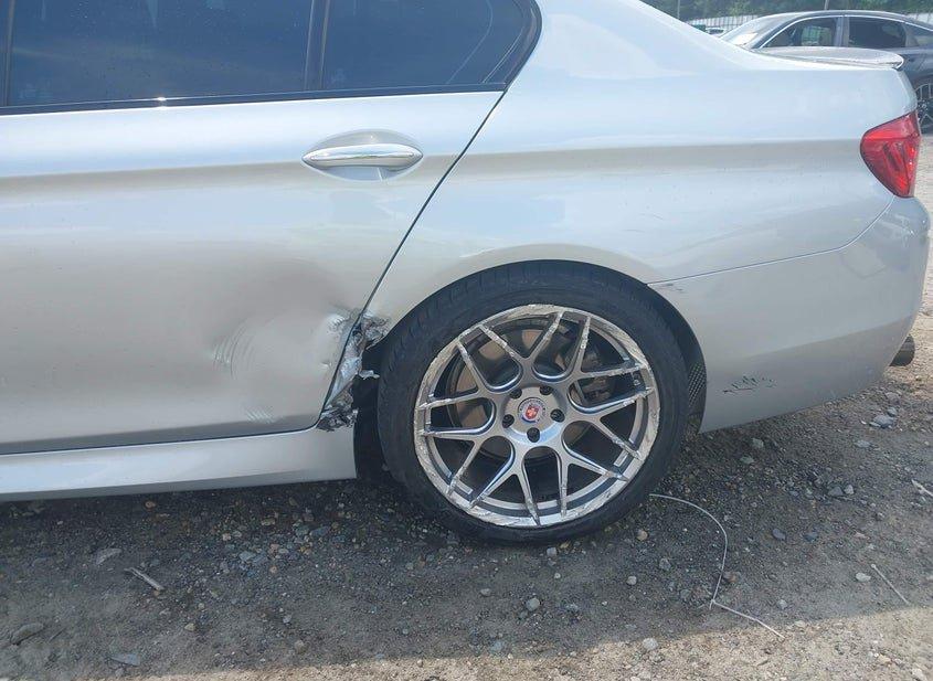 BMW 550I