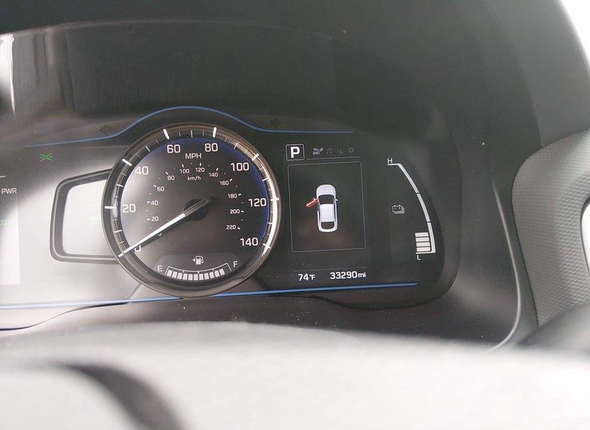 Hyundai Ioniq Hybrid