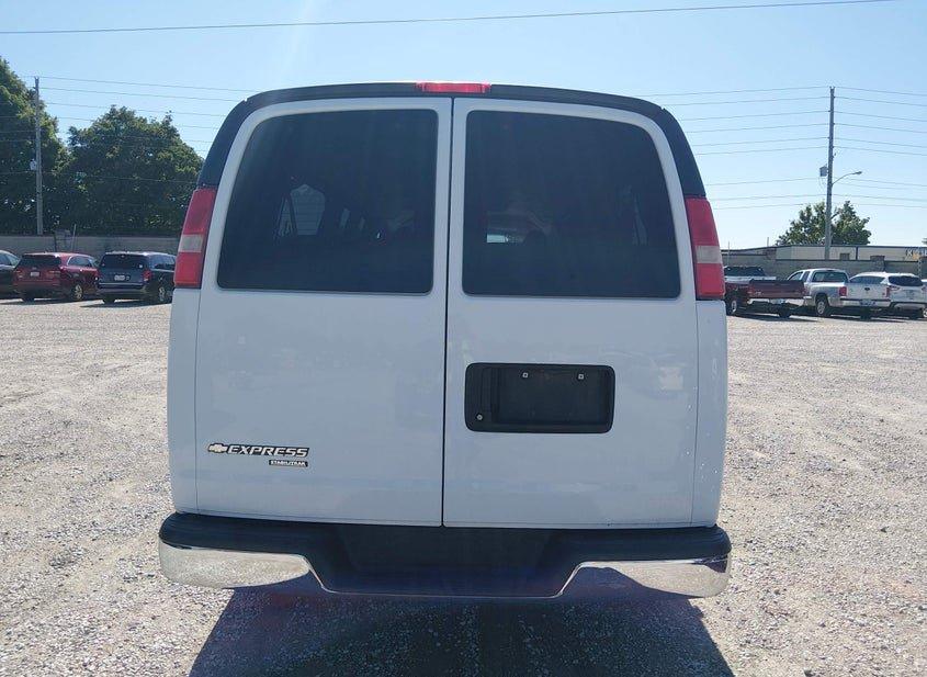 Chevrolet Express 3500