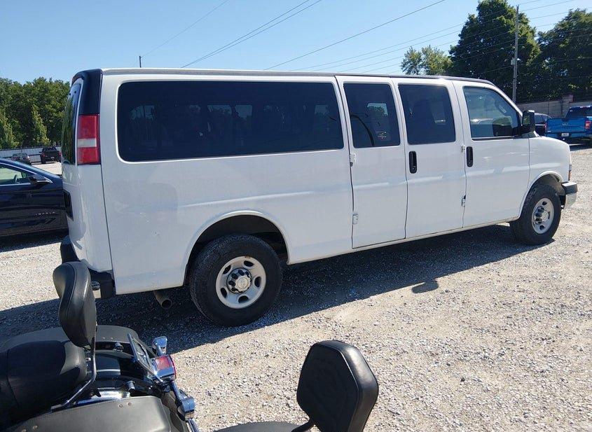 Chevrolet Express 3500