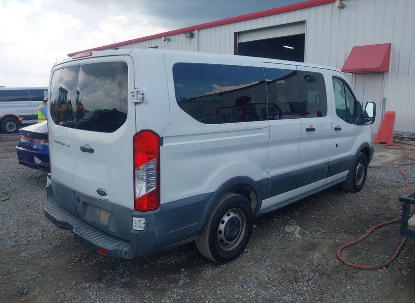 Ford Transit-150