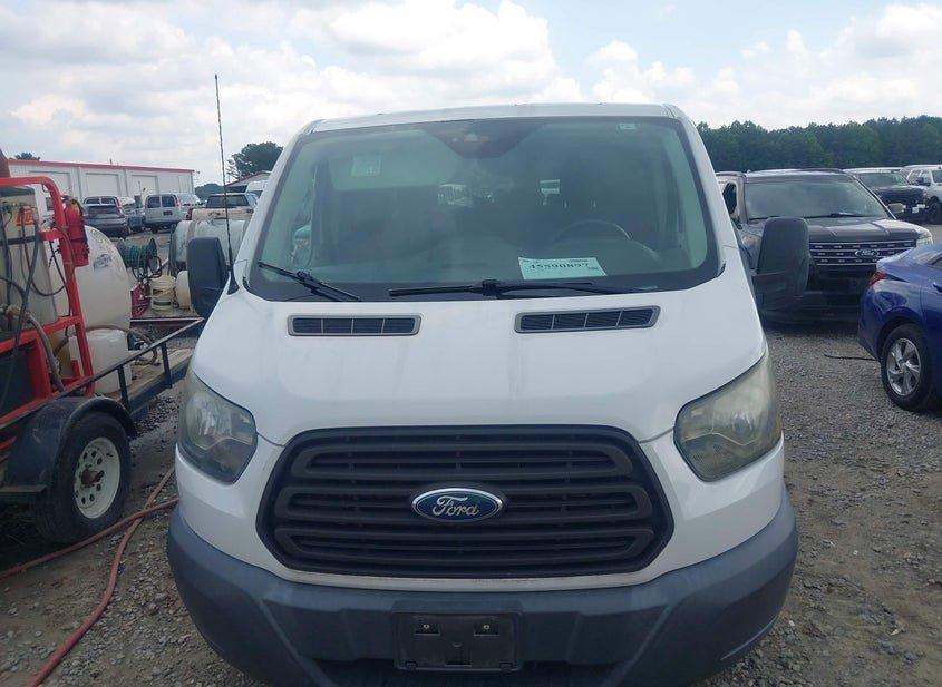Ford Transit-150