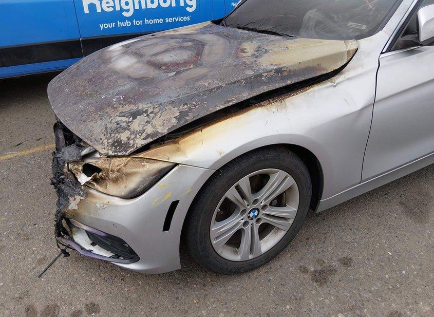 BMW 330I