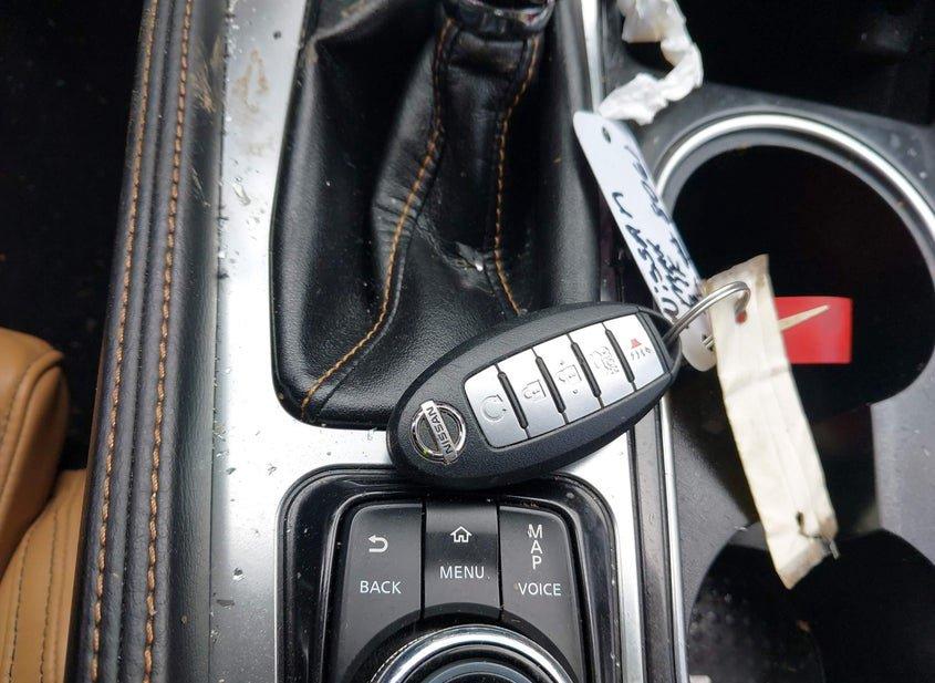 Nissan Maxima