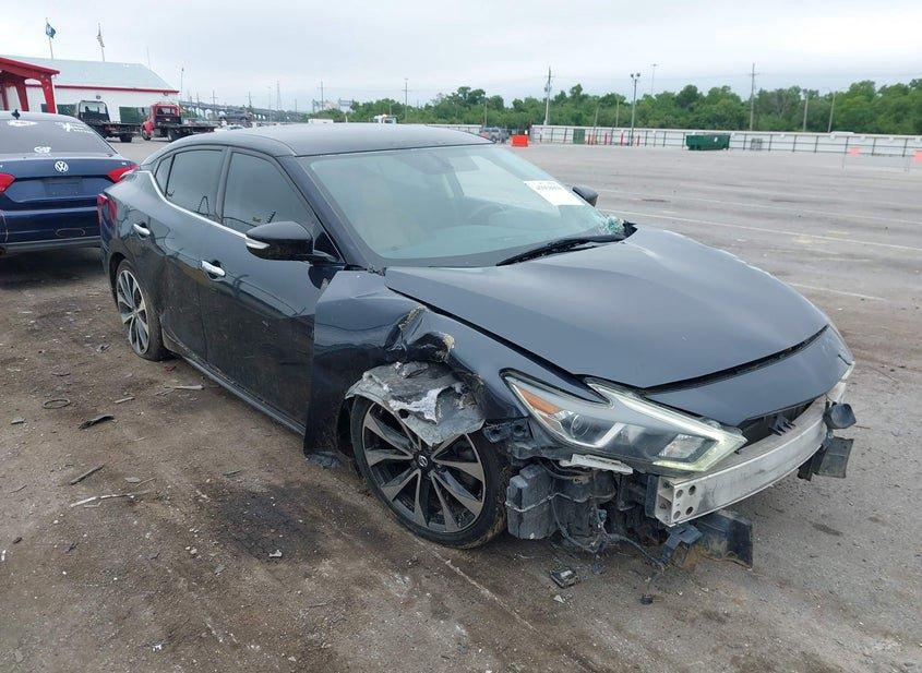 Nissan Maxima