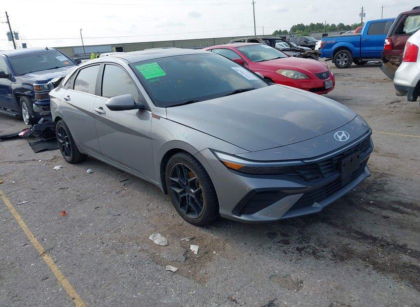 Hyundai Elantra Hybrid