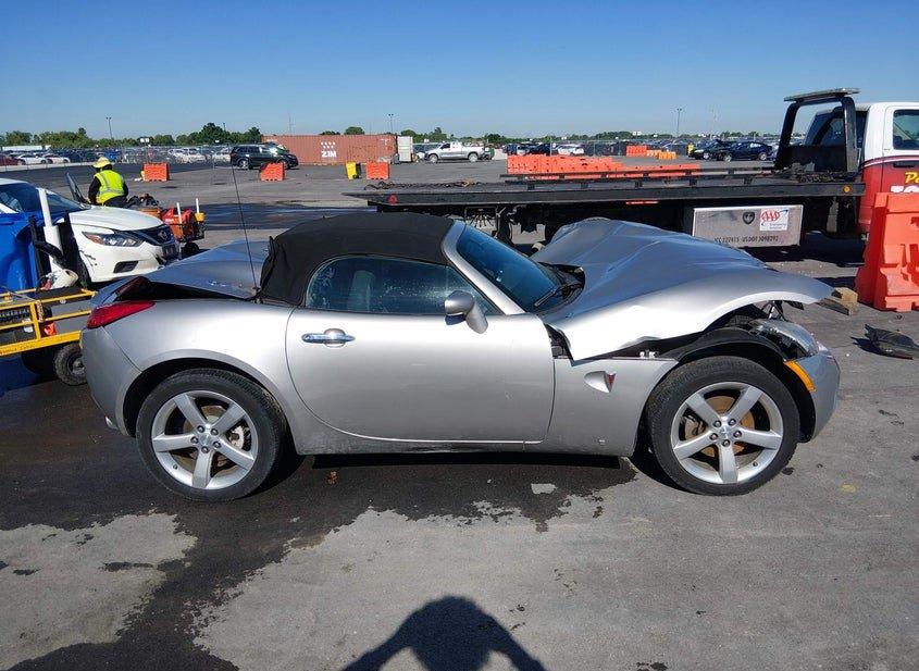 Pontiac Solstice