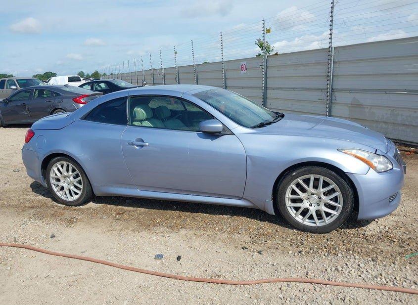 Infiniti G37