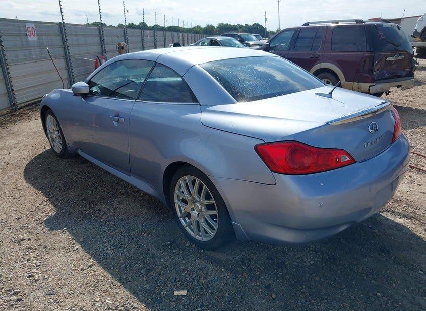 Infiniti G37