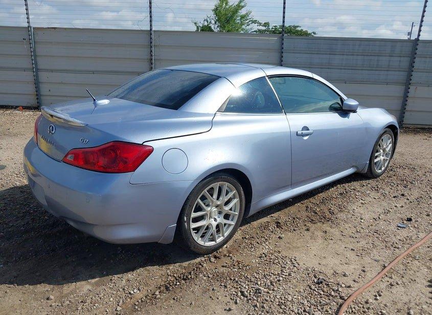 Infiniti G37