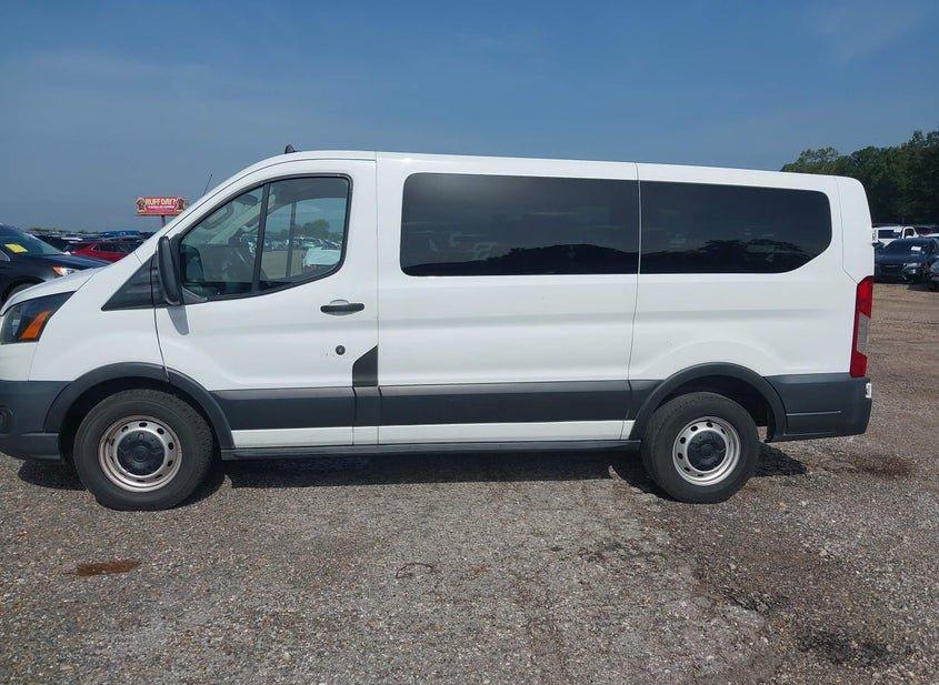 Ford Transit-150 Passenger Van