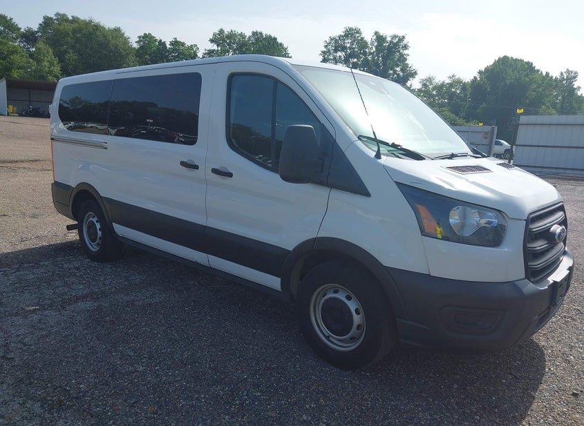 Ford Transit-150 Passenger Van