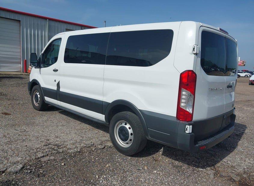 Ford Transit-150 Passenger Van