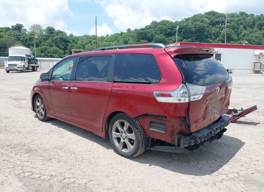 Toyota Sienna