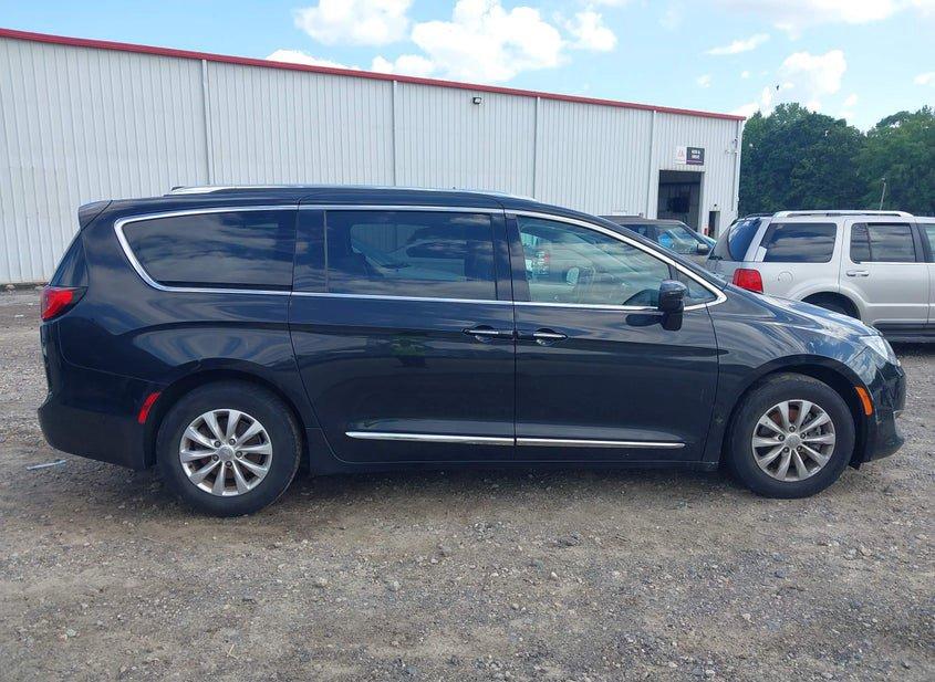 Chrysler Pacifica