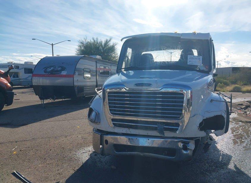 Freightliner M2 112