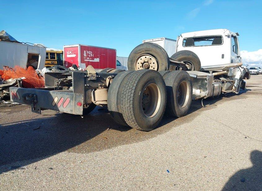 Freightliner M2 112